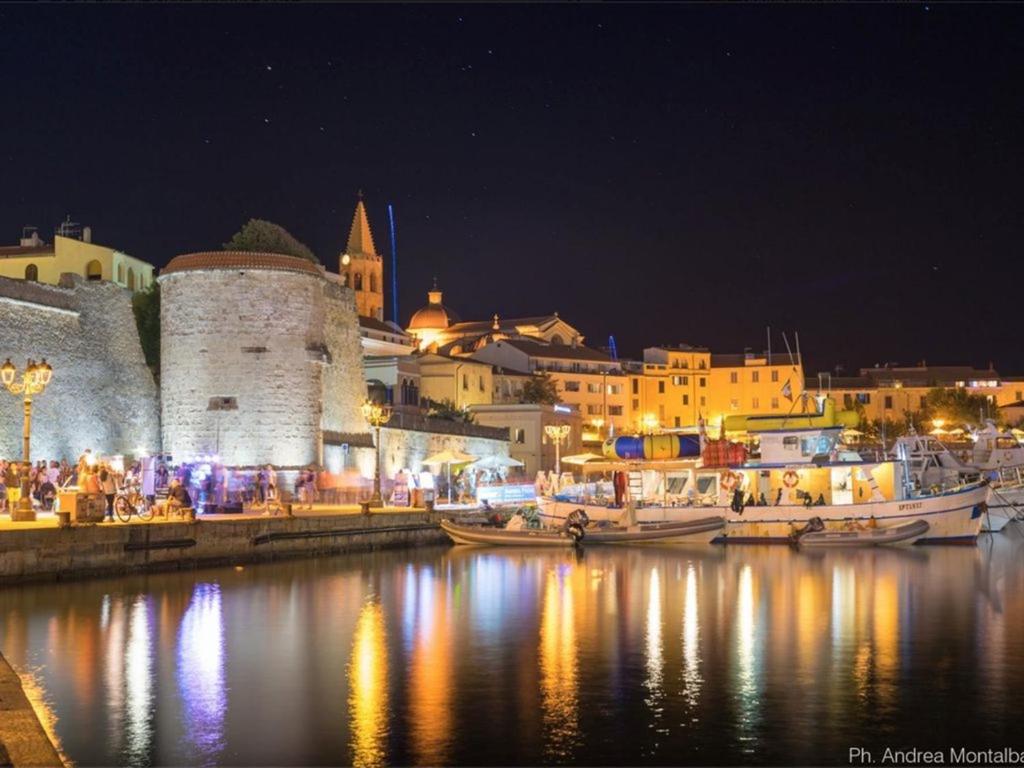 Attico Cerasella in pieno centro ad Alghero con vista spettacolare sul mare room 5